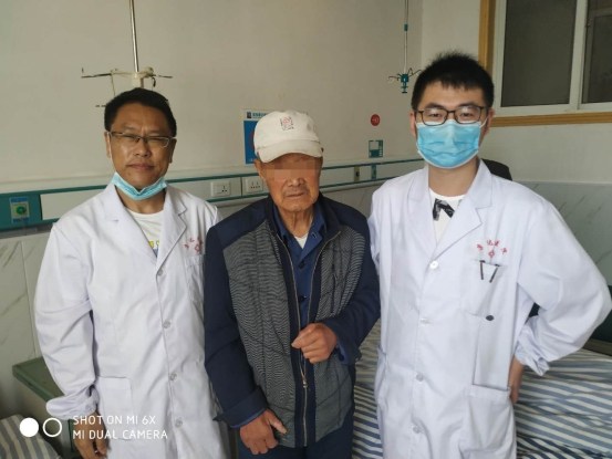 92岁高龄治疗膀胱结石