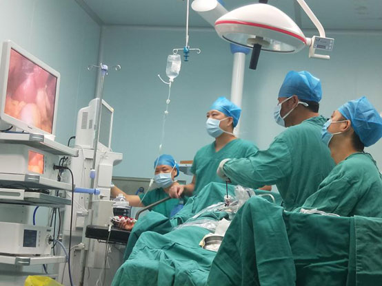 结石微创手术创新：双镜联合提高手术效率减轻病人负担